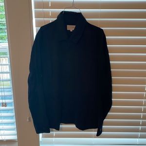New L long-sleeve black button up